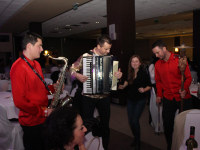 Holiday Inn, párty Donghee
